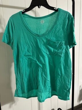 Authentic American Heritage Teal Scoop Neck Short Sleeve Tee